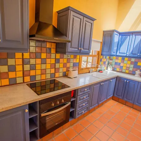 شقة Casa La Roseta *